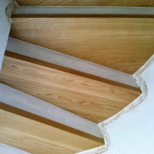 120_010_0924-300x300