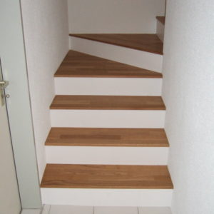 120_010_0975-300x300